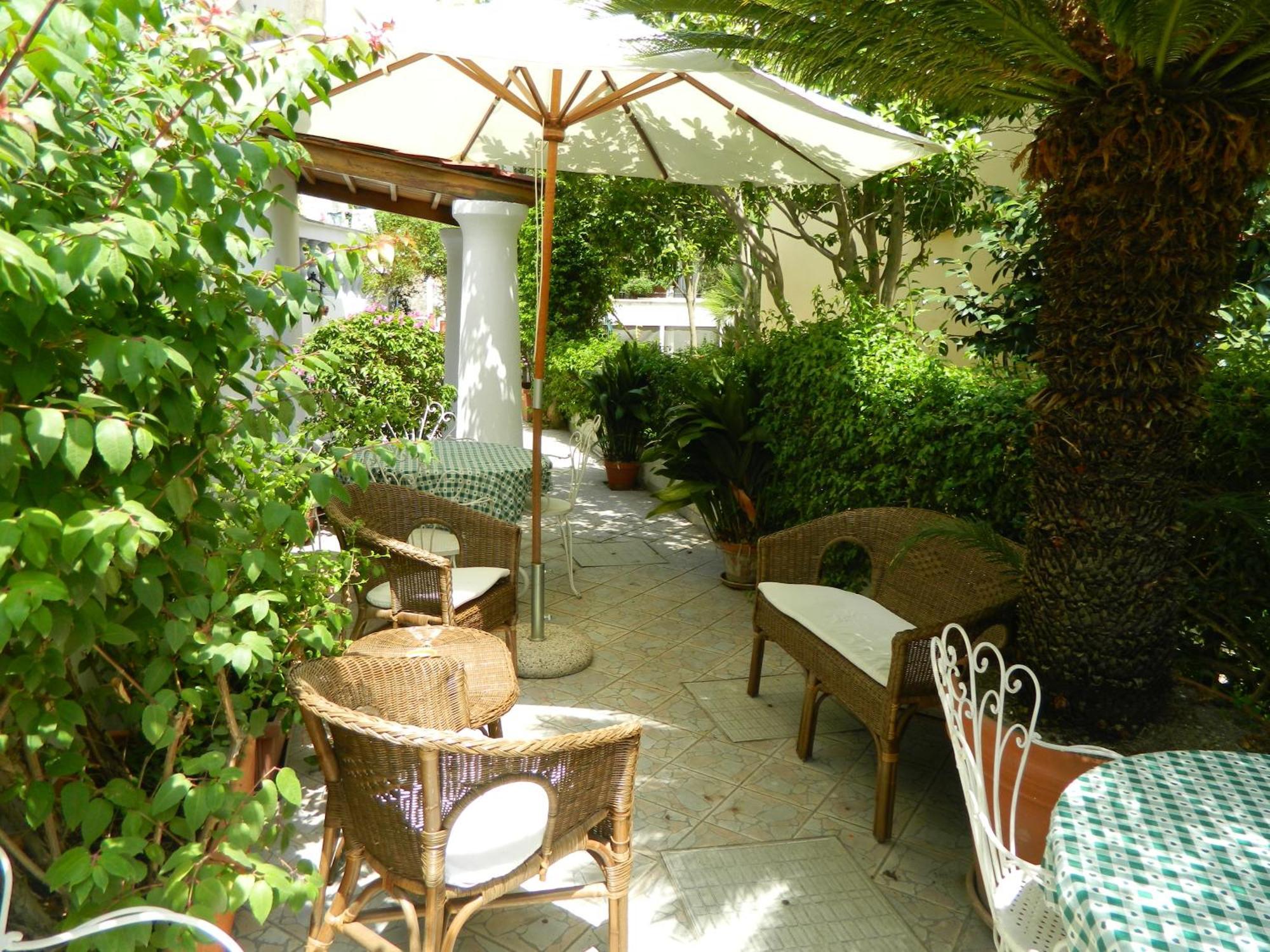 Hotel Villa Hermosa 이스키아 외부 사진